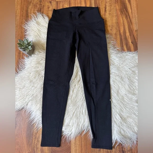 Alo Yoga High Rise Leggings Black - Picture 2 of 5